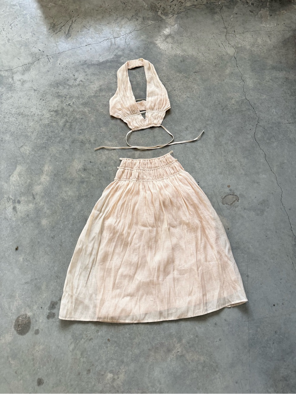 cult gaia cream halter crop top